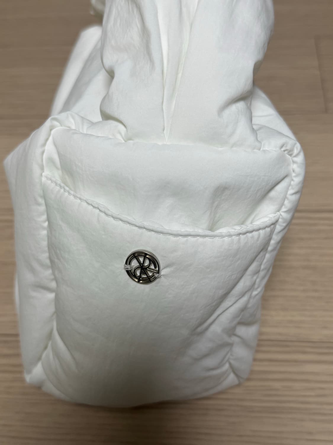 레이스 패딩 미니백 새상품 상품이미지3