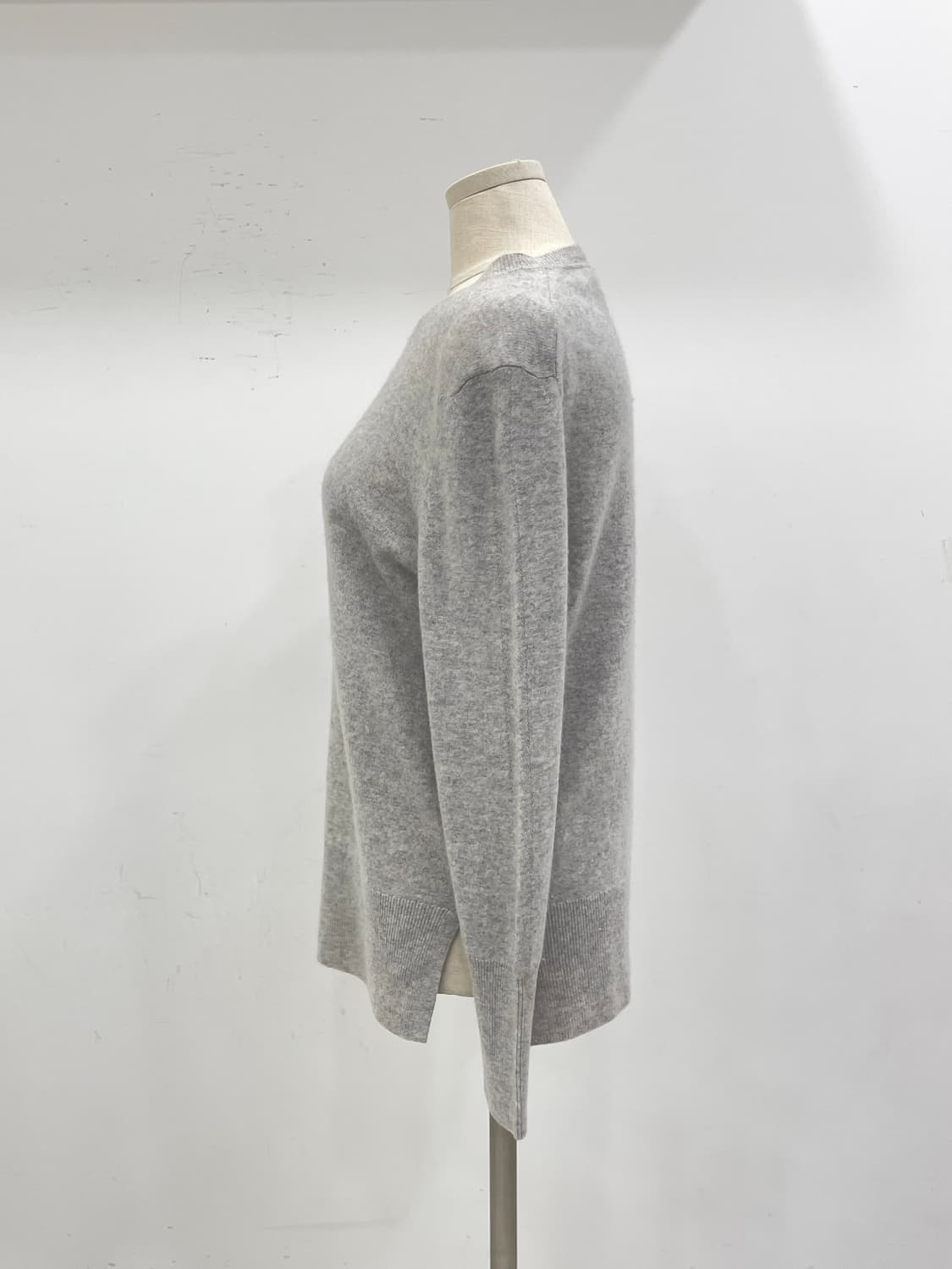 캘빈클라인 캐시미어 니트  상품이미지2