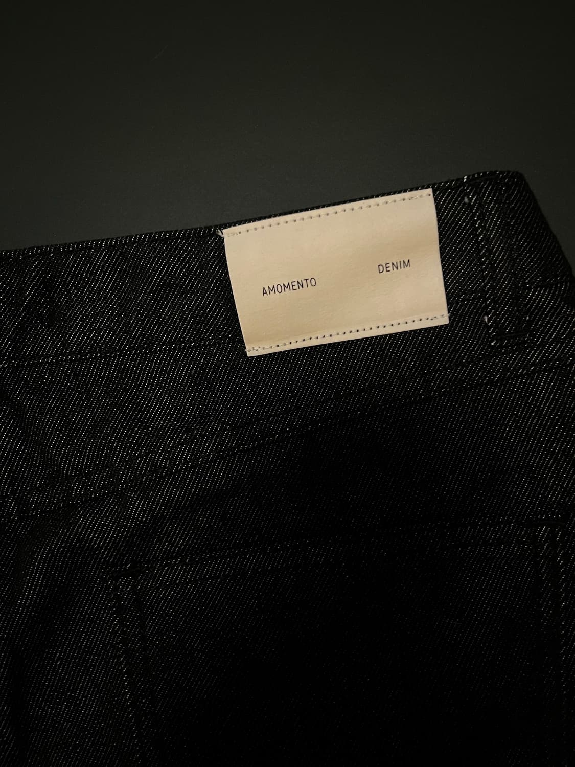 아모멘토 인디고 데님 블랙 팝니다 상품이미지4