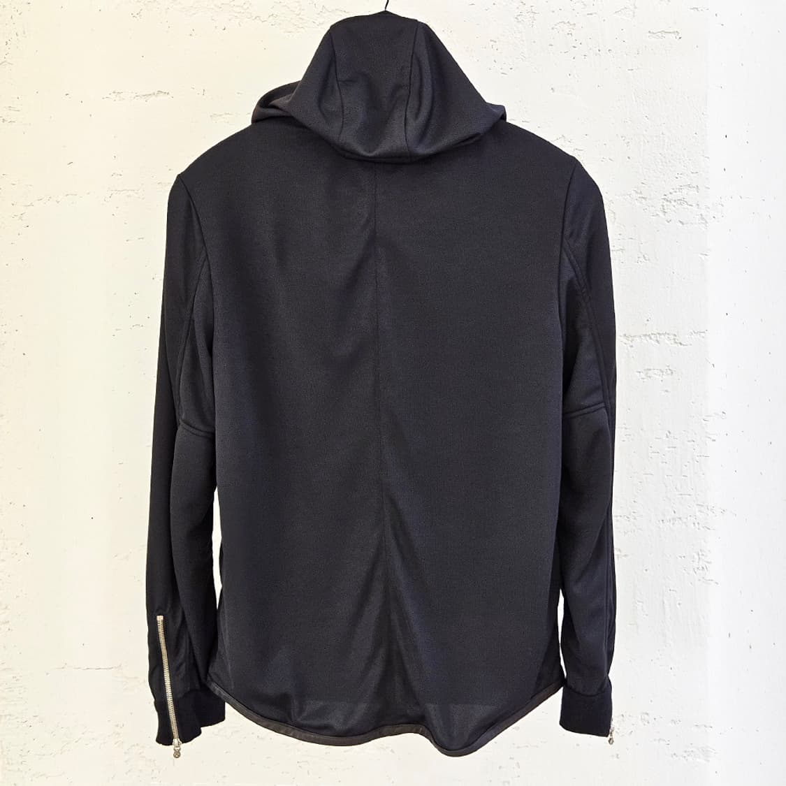 [M] 크롬하츠 말발굽 레터링 후드 트랙자켓 블랙LWVOJKGX 상품이미지3