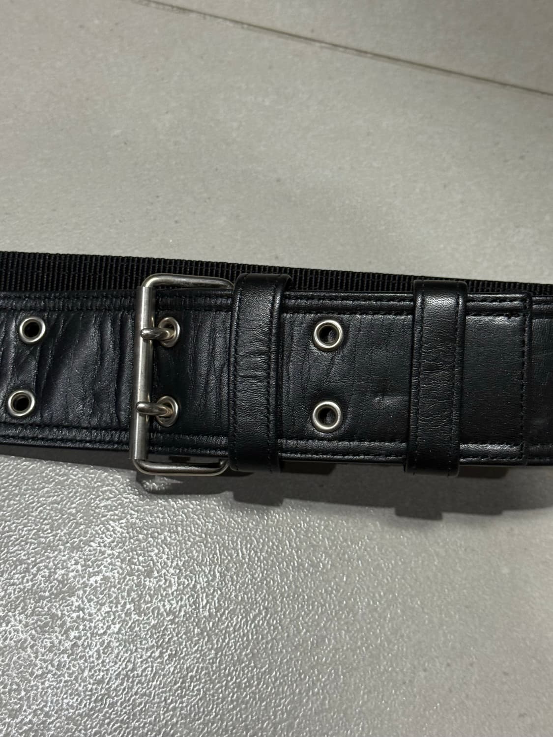 히스테릭 글래머 아카이브 벨트 결합 음각 로고 가죽 바디백 가방 상품이미지6