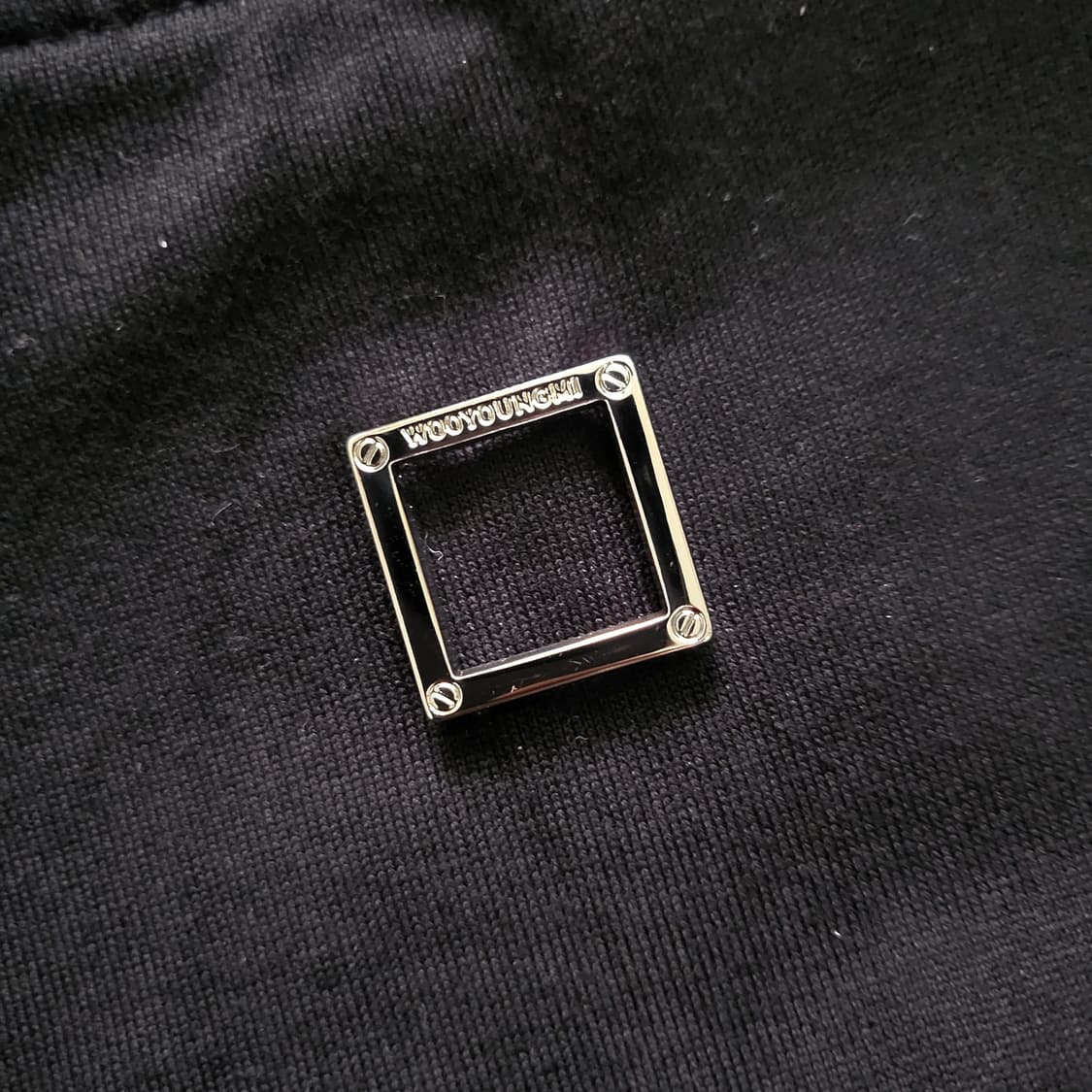 [새상품급] 48 / 22SS 우영미 멀티 플라워 백로고 반팔티  상품이미지5