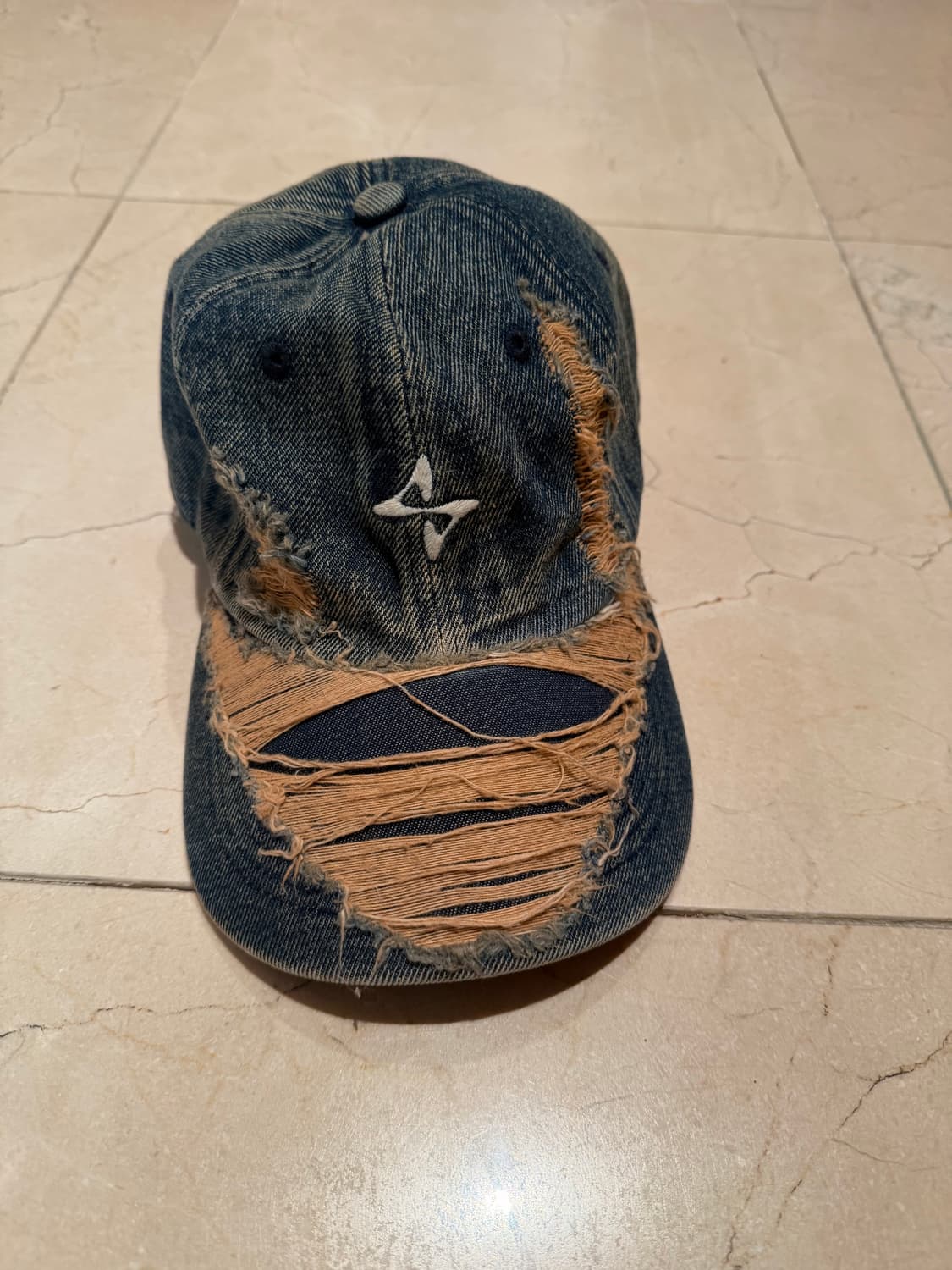 BLR 블러 데님 찢청 볼캡 상품이미지1