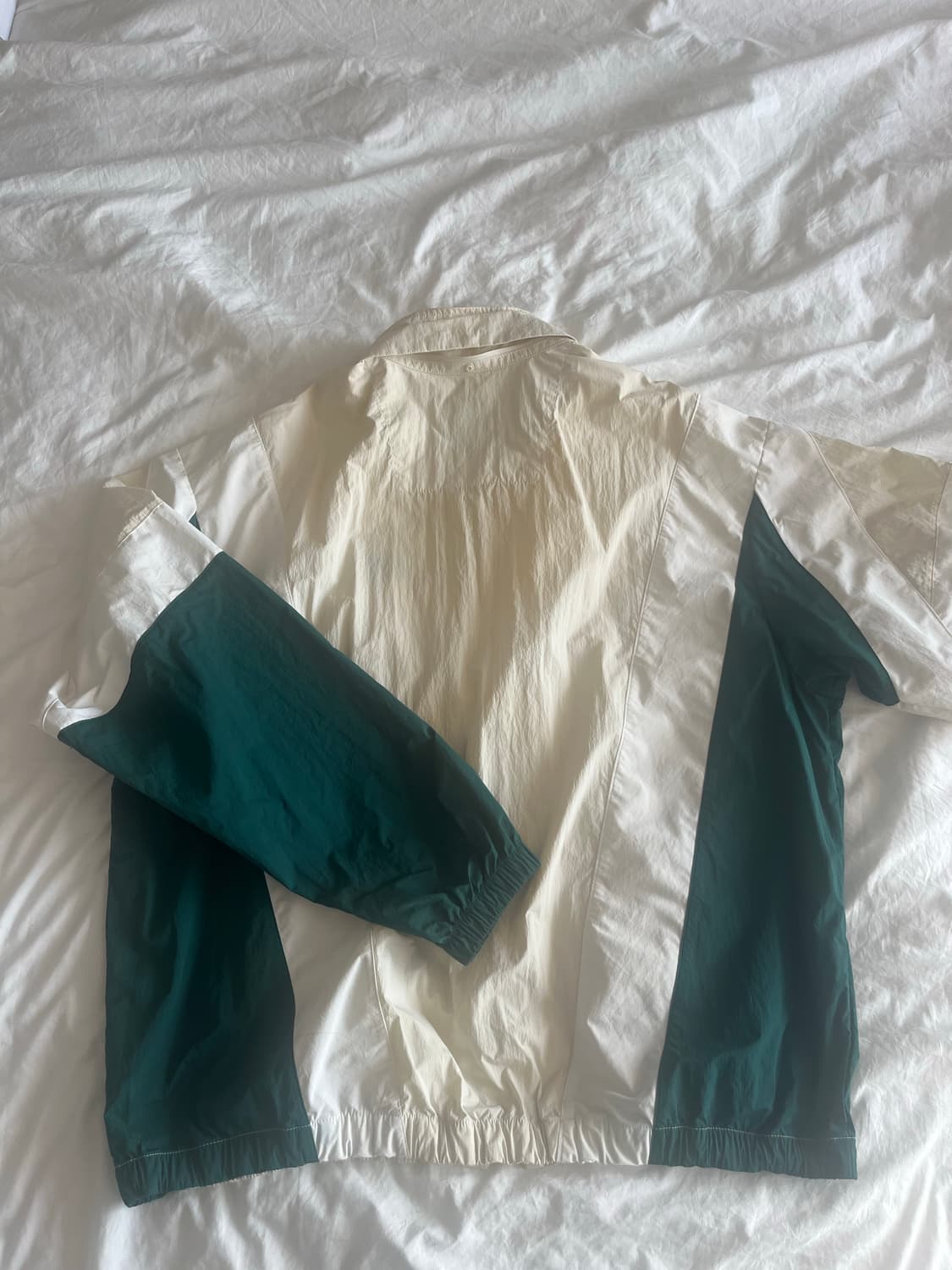 Newbalance 바람막이 XXL 상품이미지2