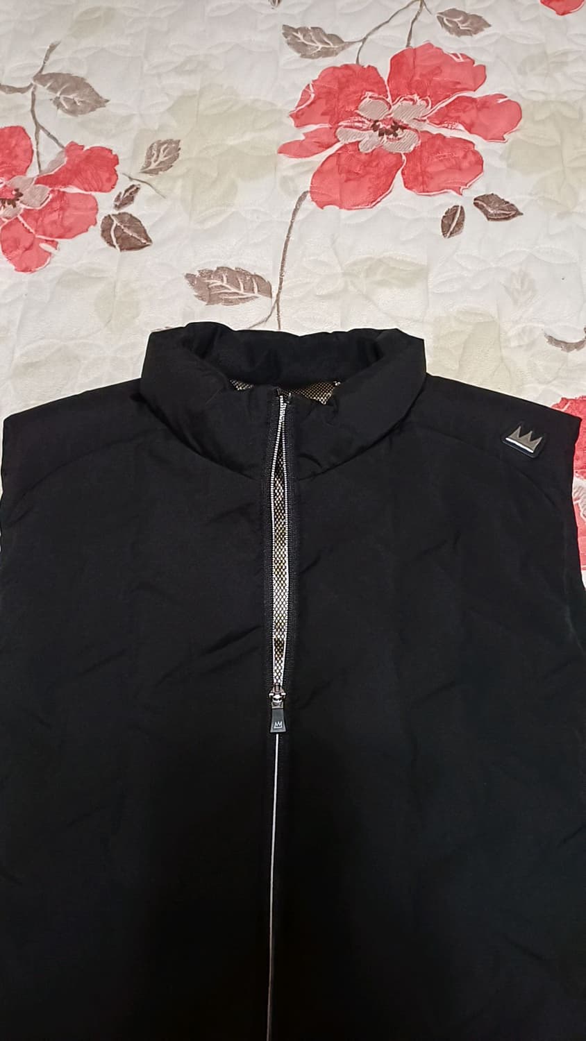 바스키아 구스경량조끼 100 가슴52 기장66 상품이미지2