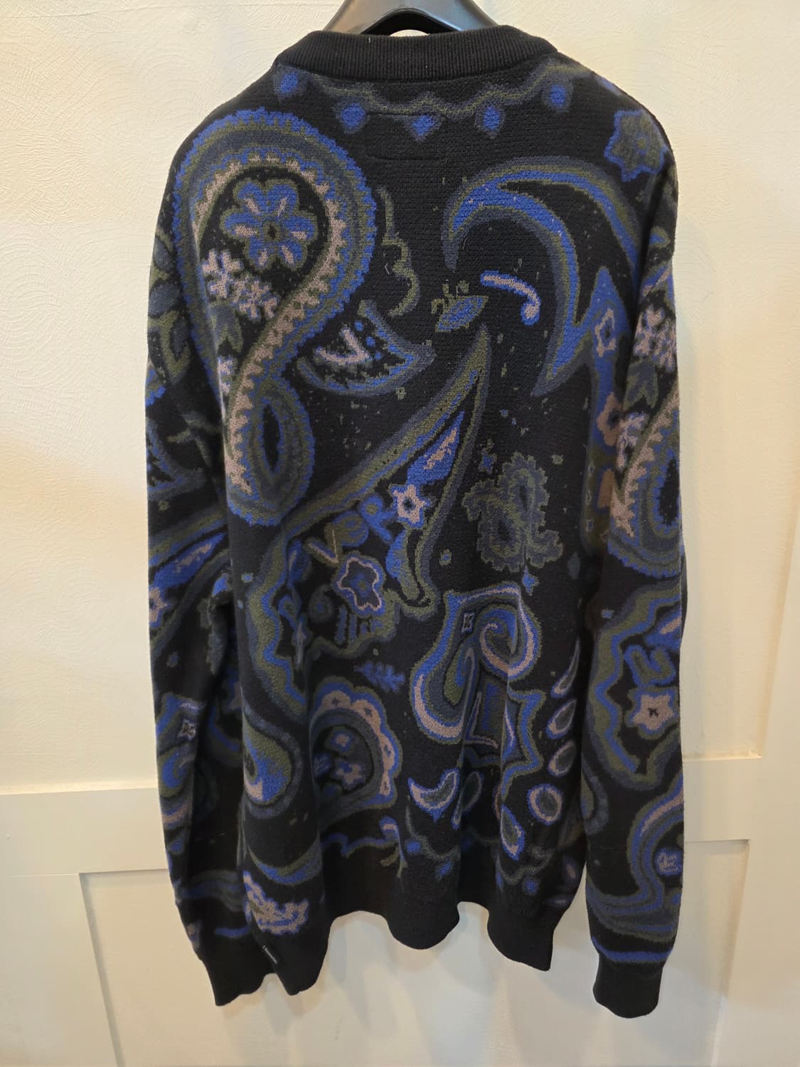 디스이즈네버댓  베이즐리 자카드 니트 블랙 L 상품이미지5