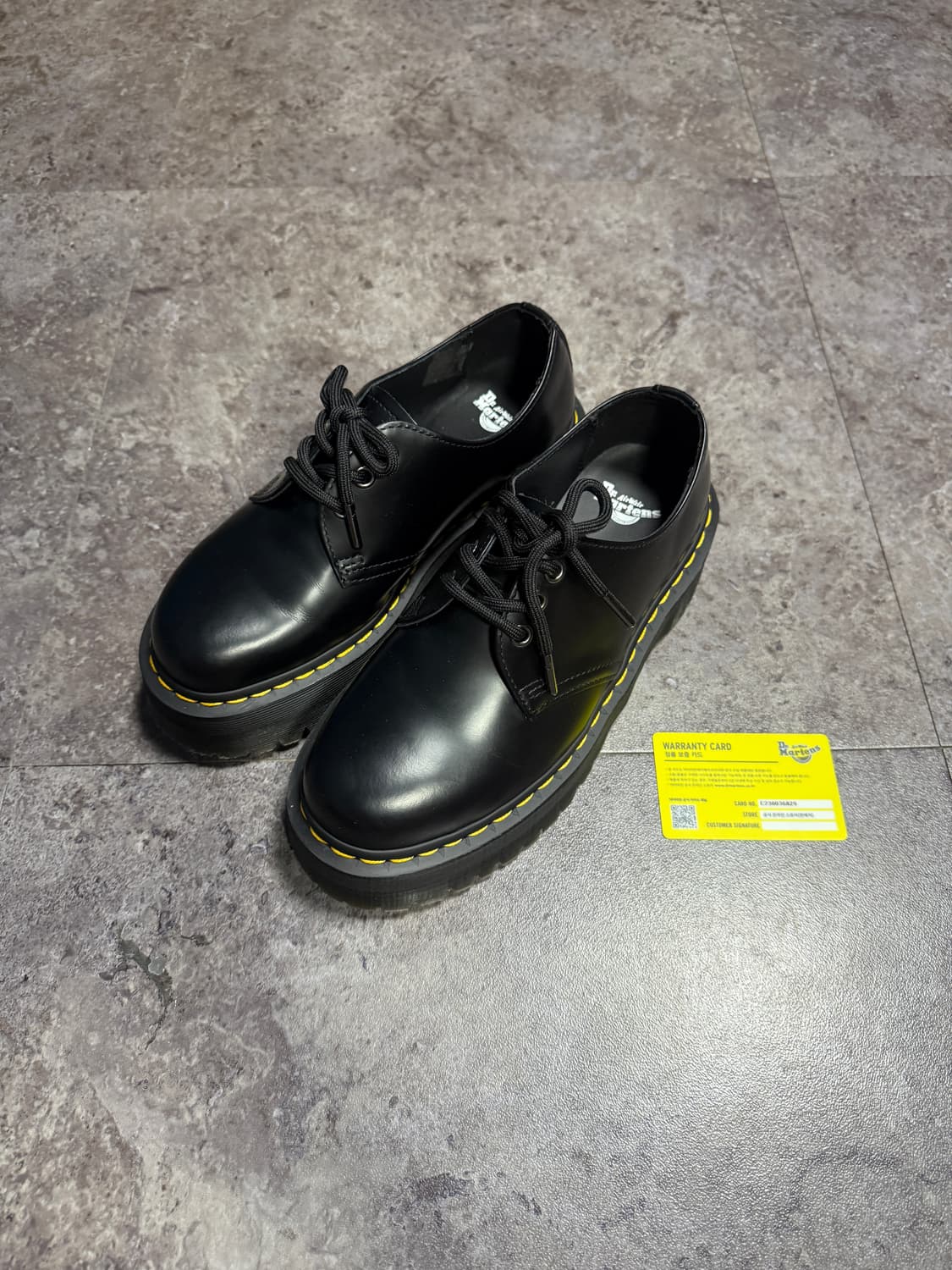 닥터마틴 1461 스무스 쿼드 240 상품이미지1