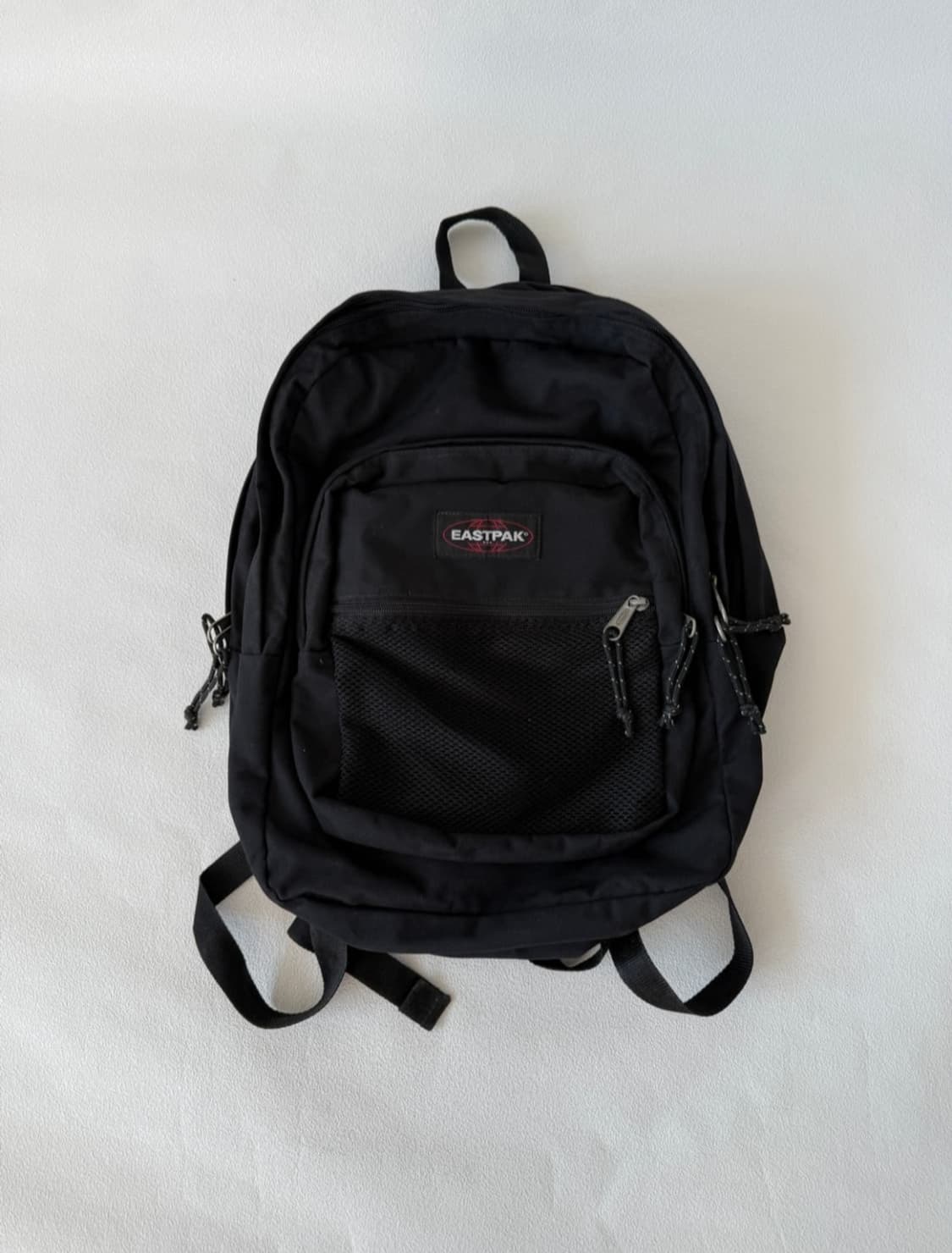 이스트팩(EASTPAK) 백팩 상품이미지1