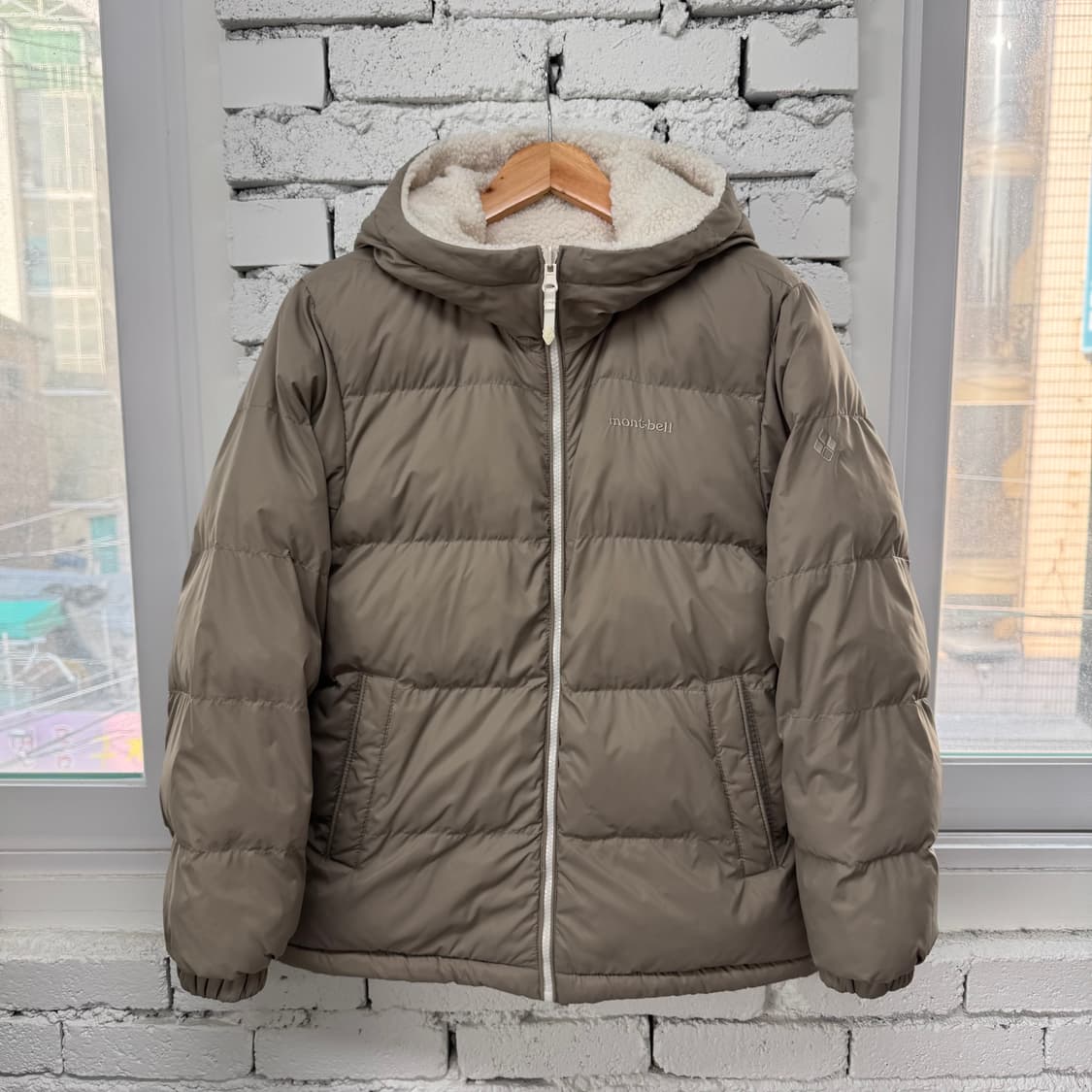 몽벨 양면 패딩 상품이미지1
