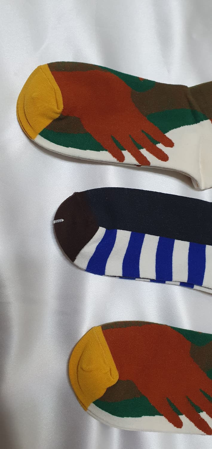 크림베이지 크림 추상화 Bonne Maison 본메종 양말 상품이미지2