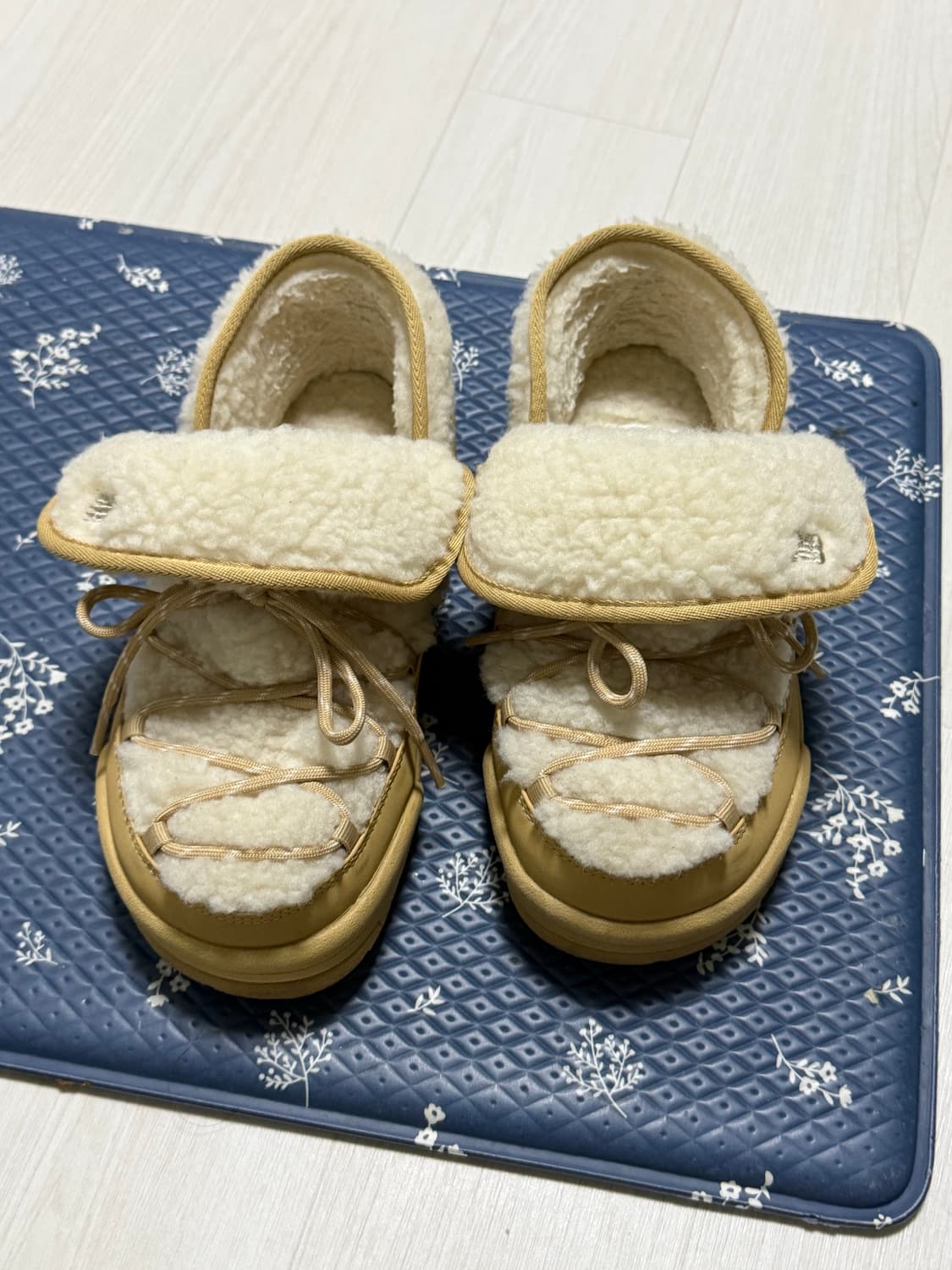 뉴발란스 플러피웜 베이지 240 상품이미지2