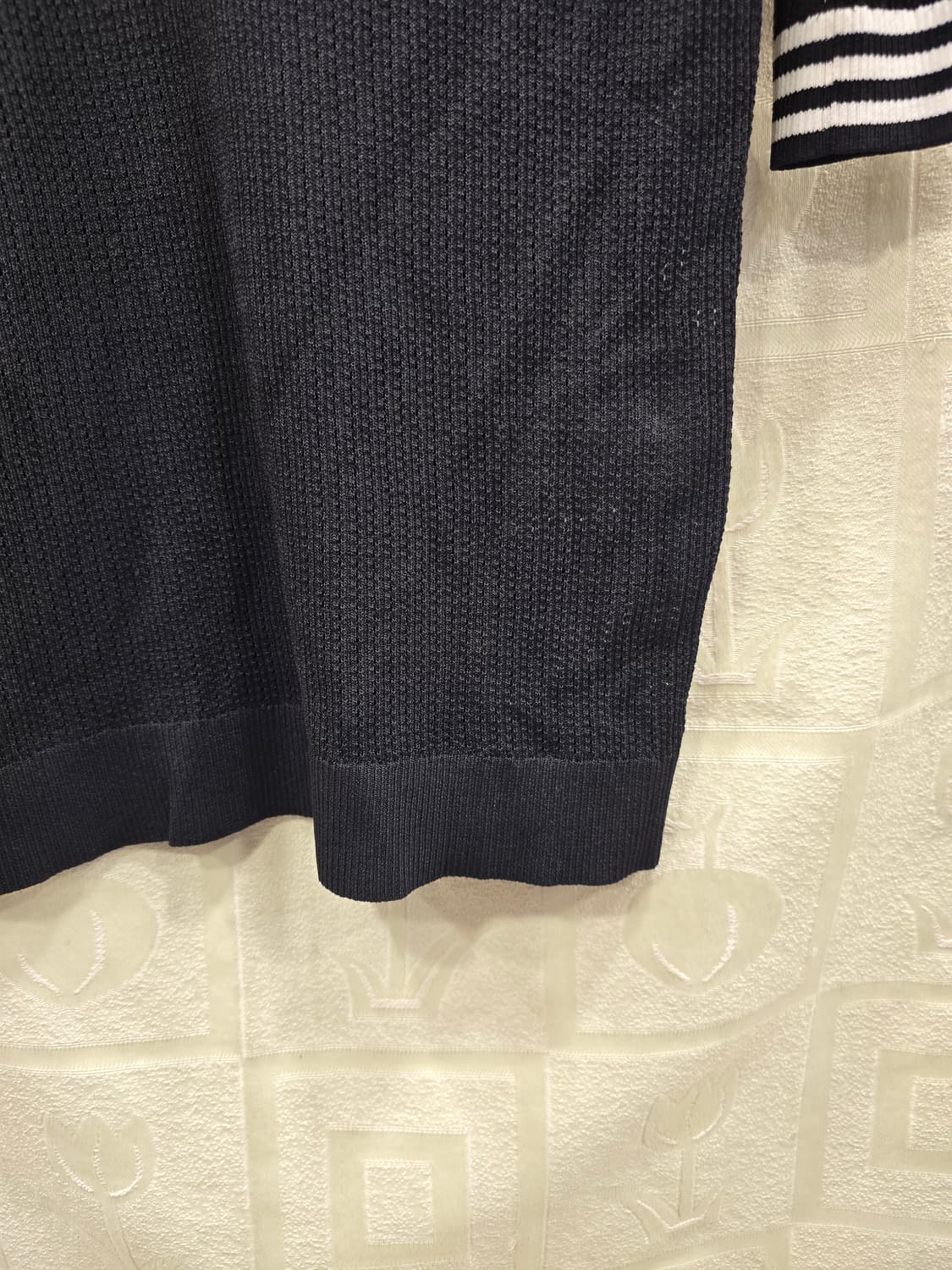 새상품) 발렌시아 니트 카라티 반팔티 S(55) 상품이미지4