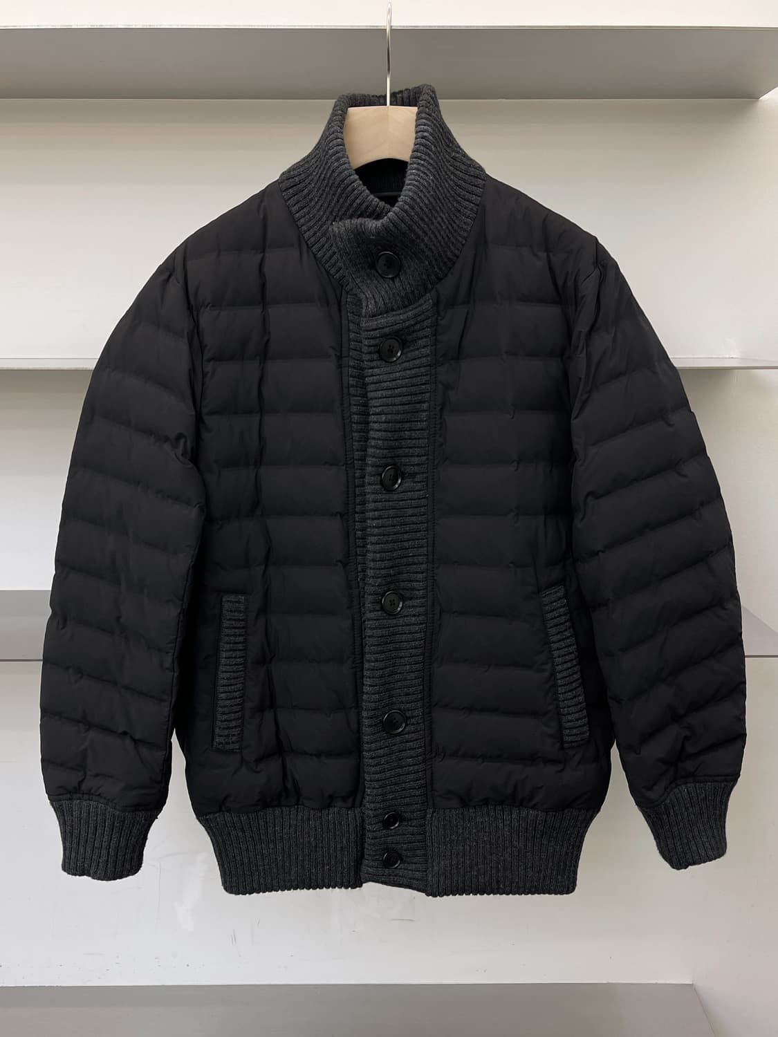 콤 사 이즘 패디드 버튼 가디건 상품이미지1