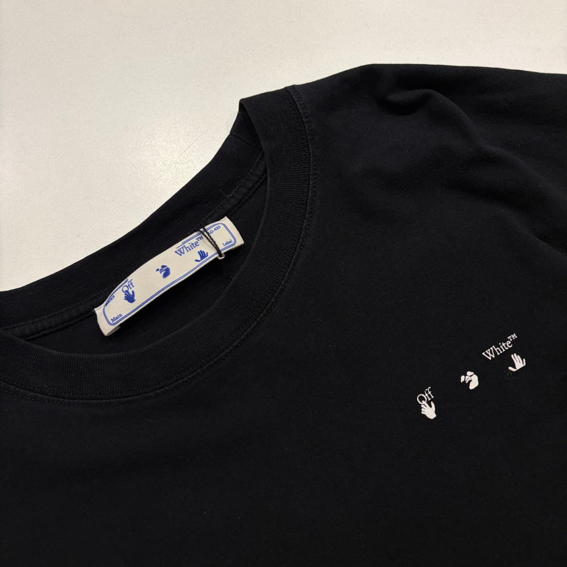 [XXL] 오프화이트 오버 블랙 긴팔 티셔츠 C82 상품이미지3