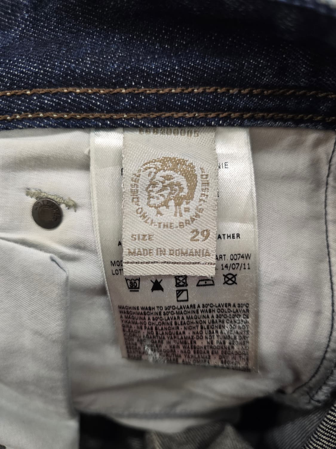 디젤  남자 청바지.   싸이즈 30 상품이미지9