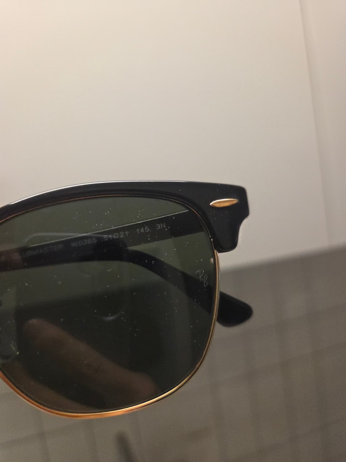 레이밴 클럽마스터 RB3016 51사이즈 판매합니다. 상품이미지2