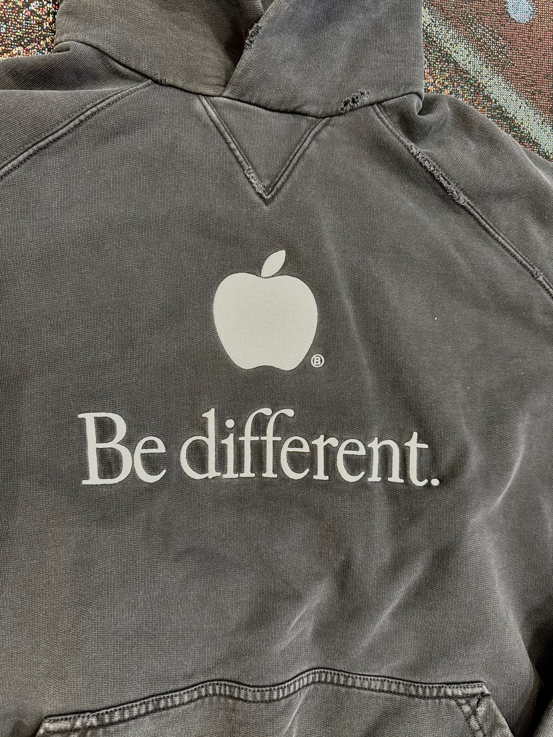 발렌시아가 런웨이 버젼 애플 후드 상품이미지4