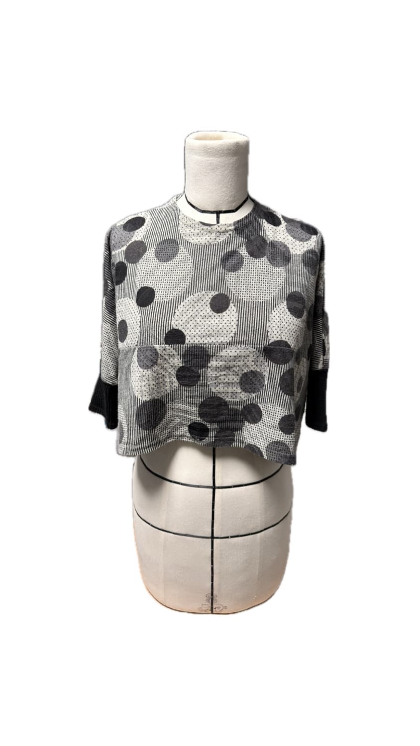 도트 레이어드 크롭 티셔츠 상품이미지1