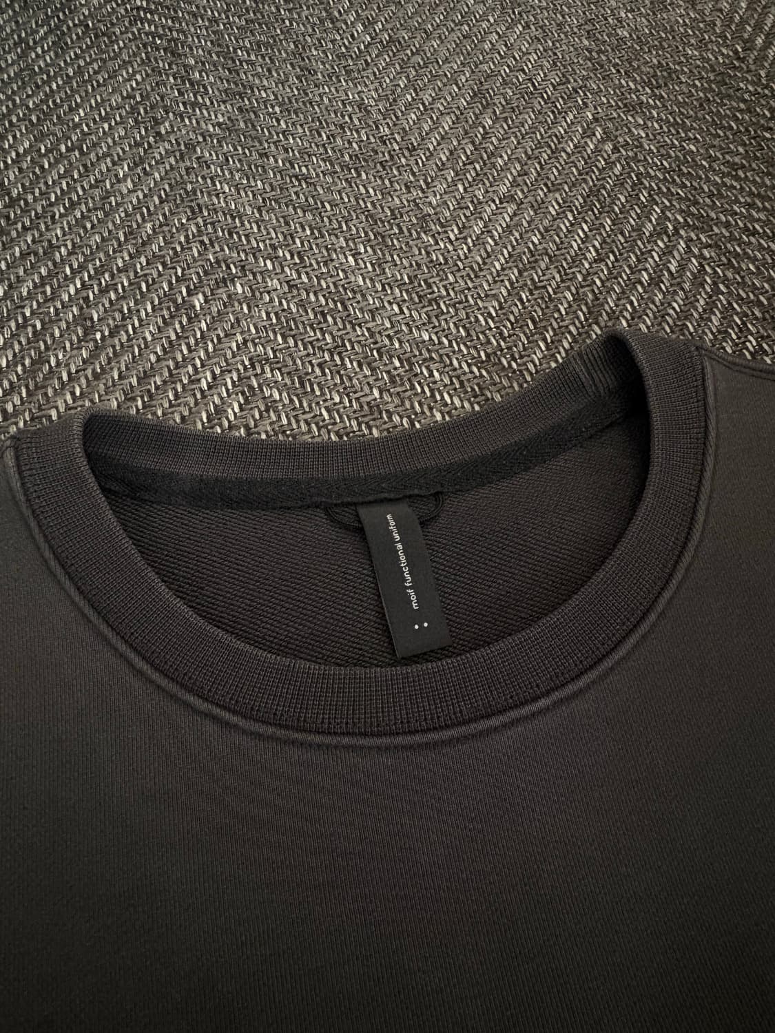 [2] 모이프 맨투맨 차콜 상품이미지2