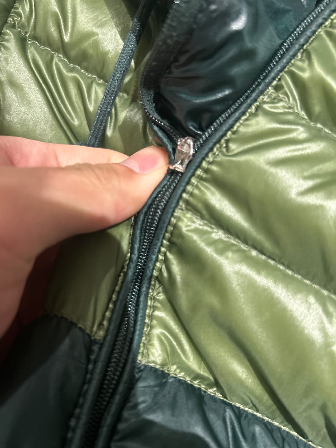 몽클레어 경량패딩 0사이즈 상품이미지4