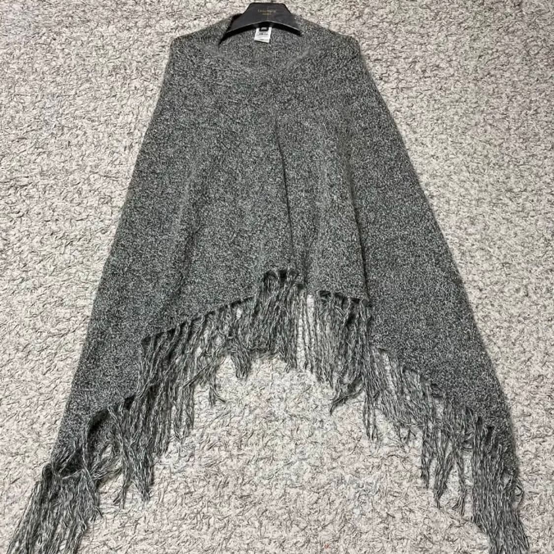 DKNY 캐시미어블렌드 니트 프린지 케이프 상품이미지1