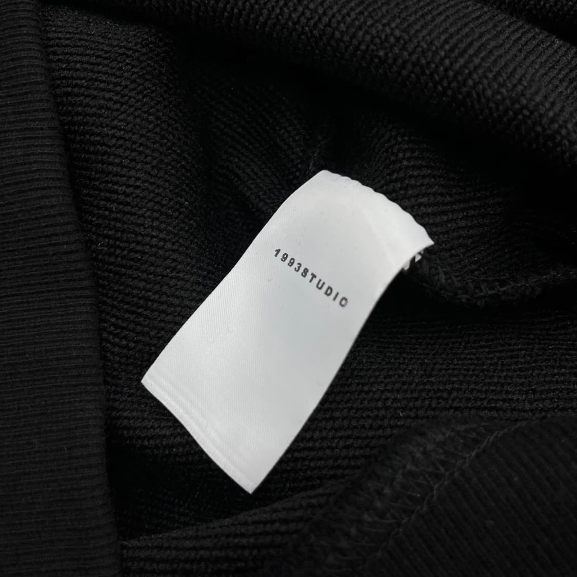 LG트윈스 x 1993스튜디오 센터로고 블랙 카라 맨투맨 상품이미지7