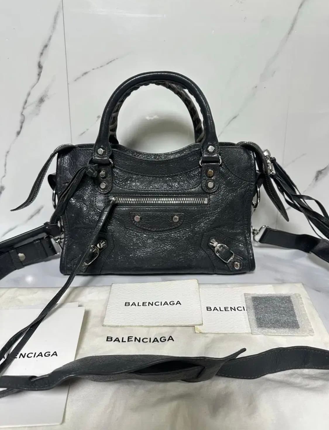 발렌시아가 시티 모터백 미니 다크그레이,은장 상품이미지1