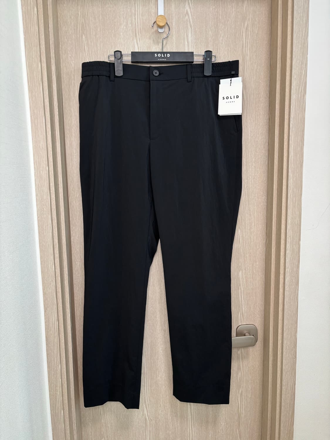 새상품25SS)솔리드옴므 나일론혼방 밴딩팬츠52(36")/블랙 상품이미지1