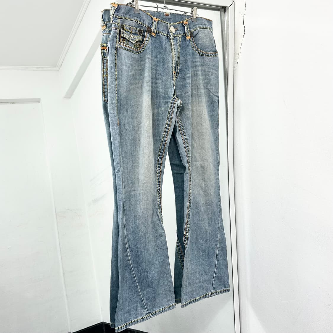 트루릴리전 월드투어 부츠컷 데님 팬츠 상품이미지5