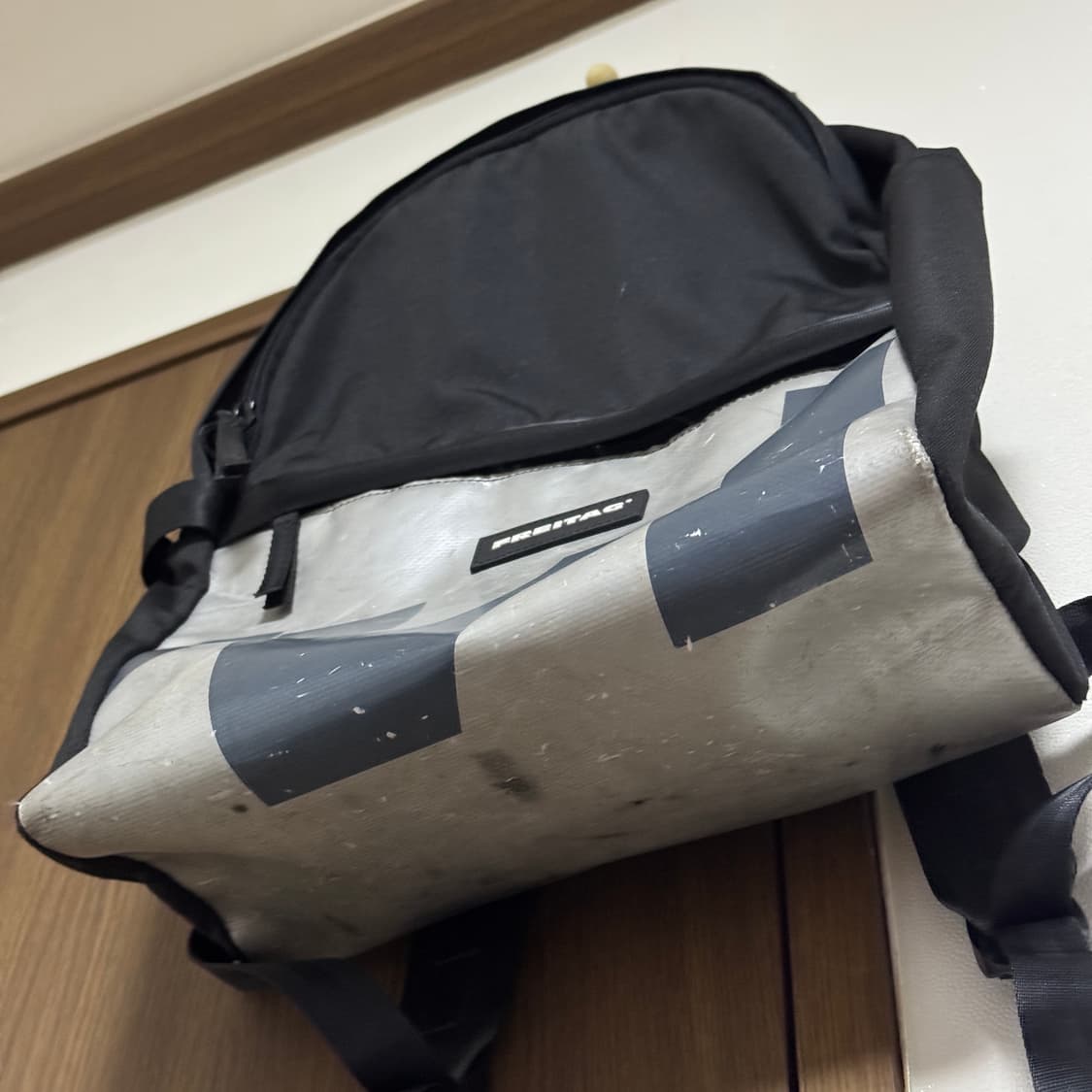 프라이탁 말콤 백팩 상품이미지3