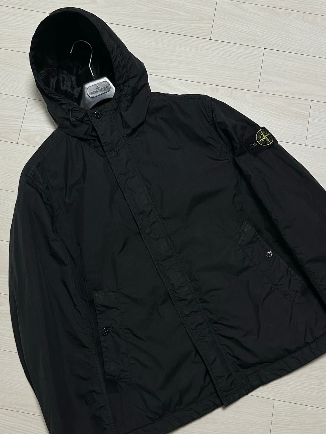 스톤아일랜드 크링클랩스 안티 드롭 자켓 25ss L(105) 상품이미지5