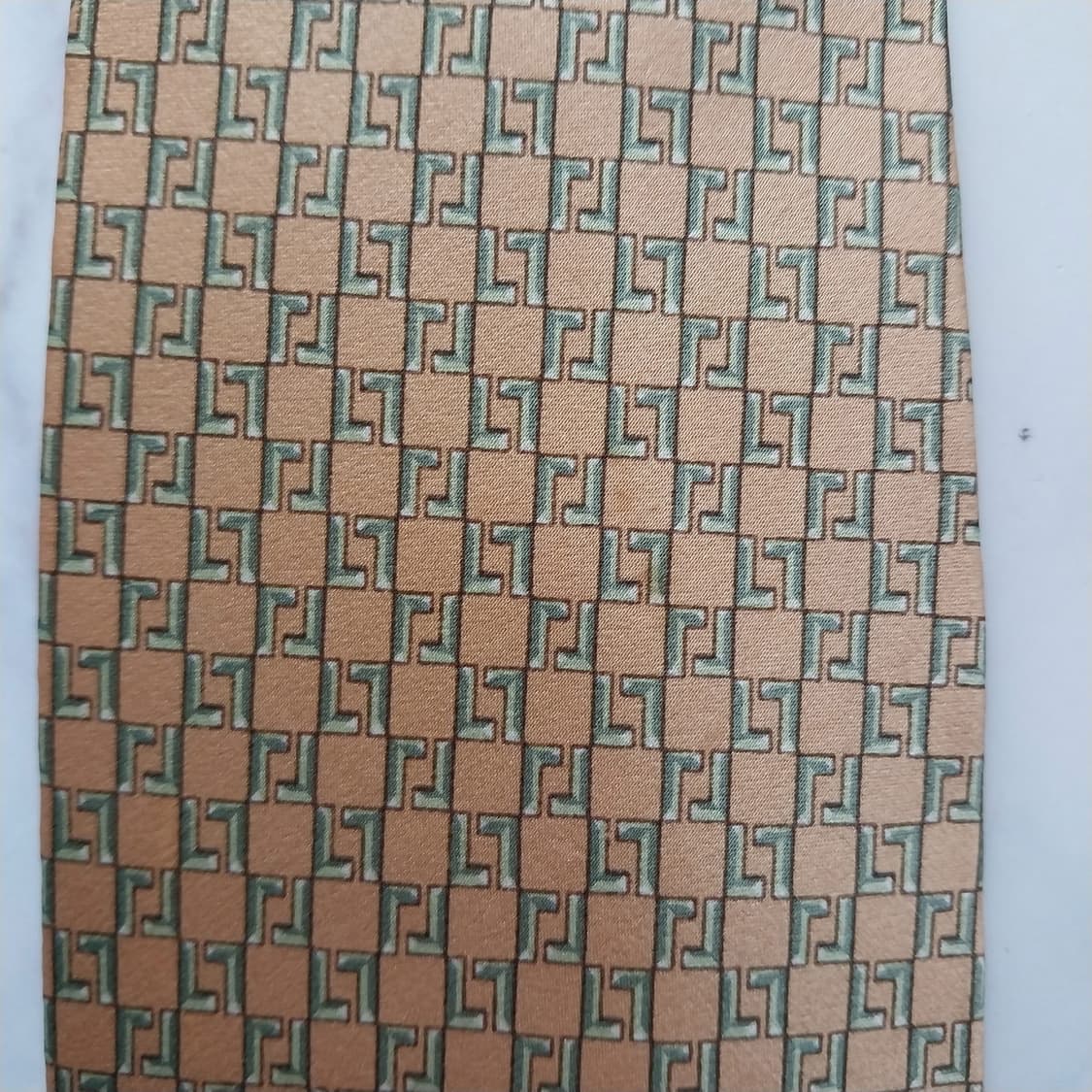 랑방 실크 베이지&그린 자카드 패턴 넥타이 9.3cm A등급 K1481
 상품이미지9