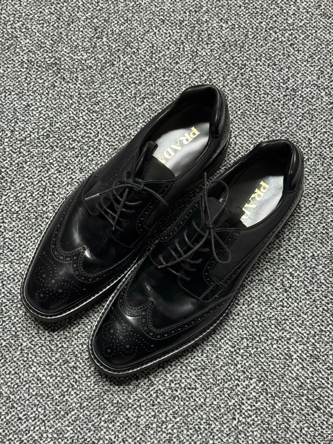 프라다 윙팁더비 상품이미지2