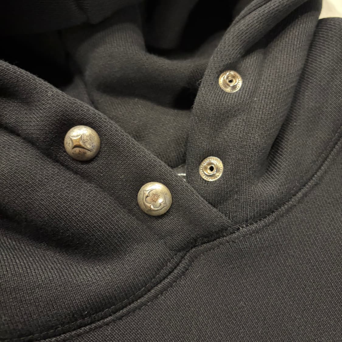 [2] 떠그클럽 아머 블랙 후드티 스터드 D645 상품이미지5