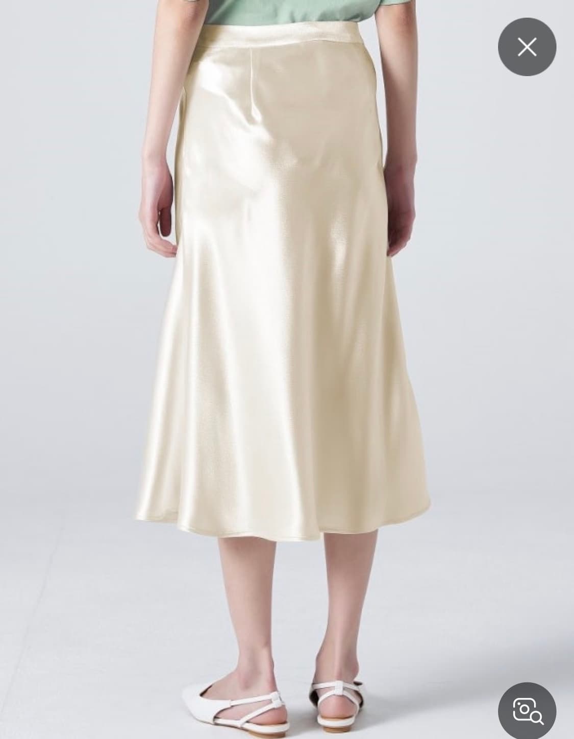 에잇세컨즈 새틴 미디스커트 골드베이지 m 상품이미지6