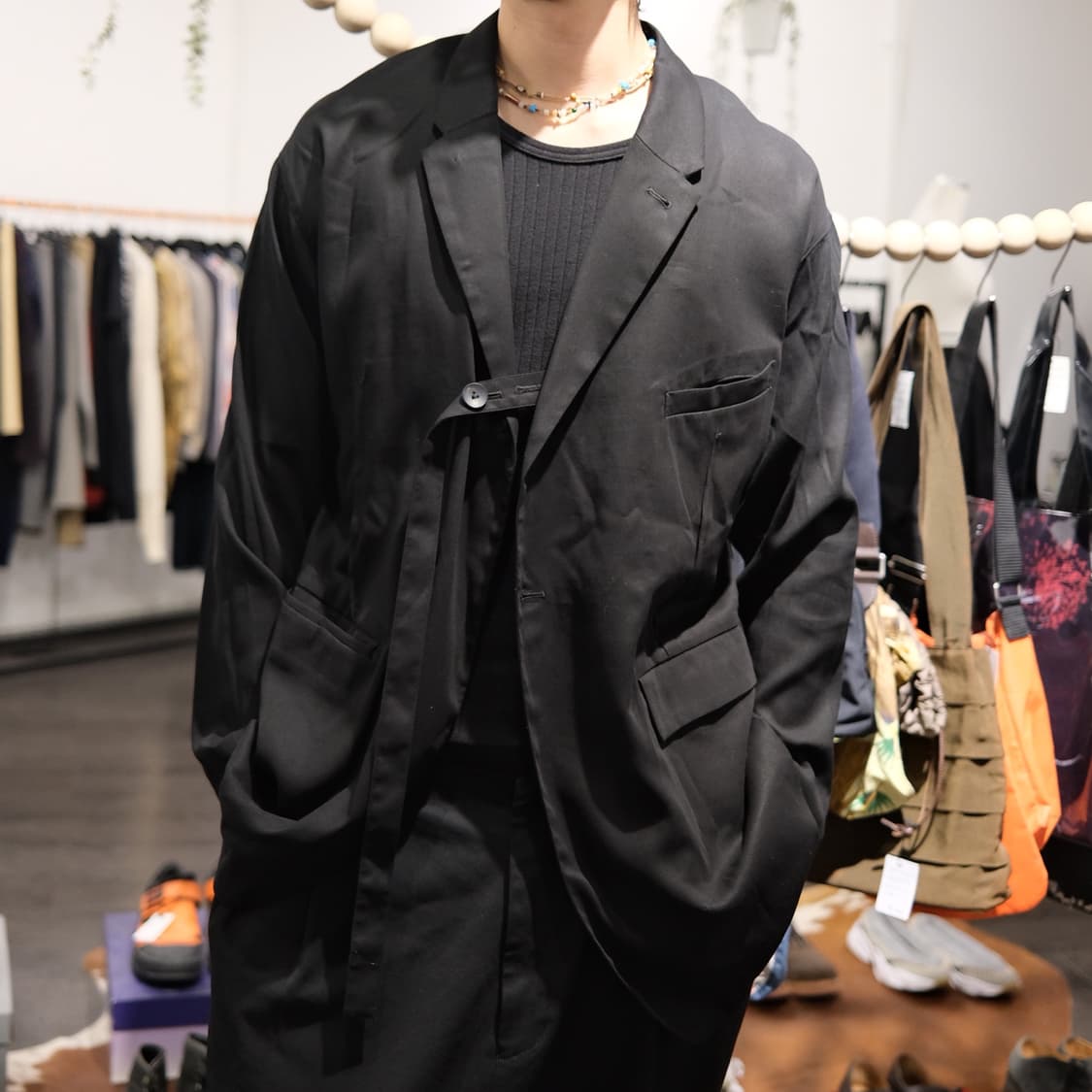 더 비리디안 스트랩 디테일 블레이저 상품이미지4