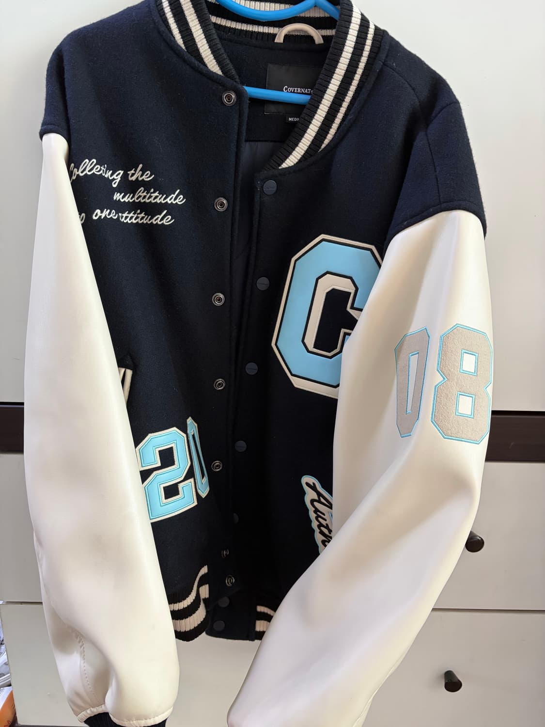커버낫 빅 C 로고  네이비 m사이즈 바시티 자켓 상품이미지4