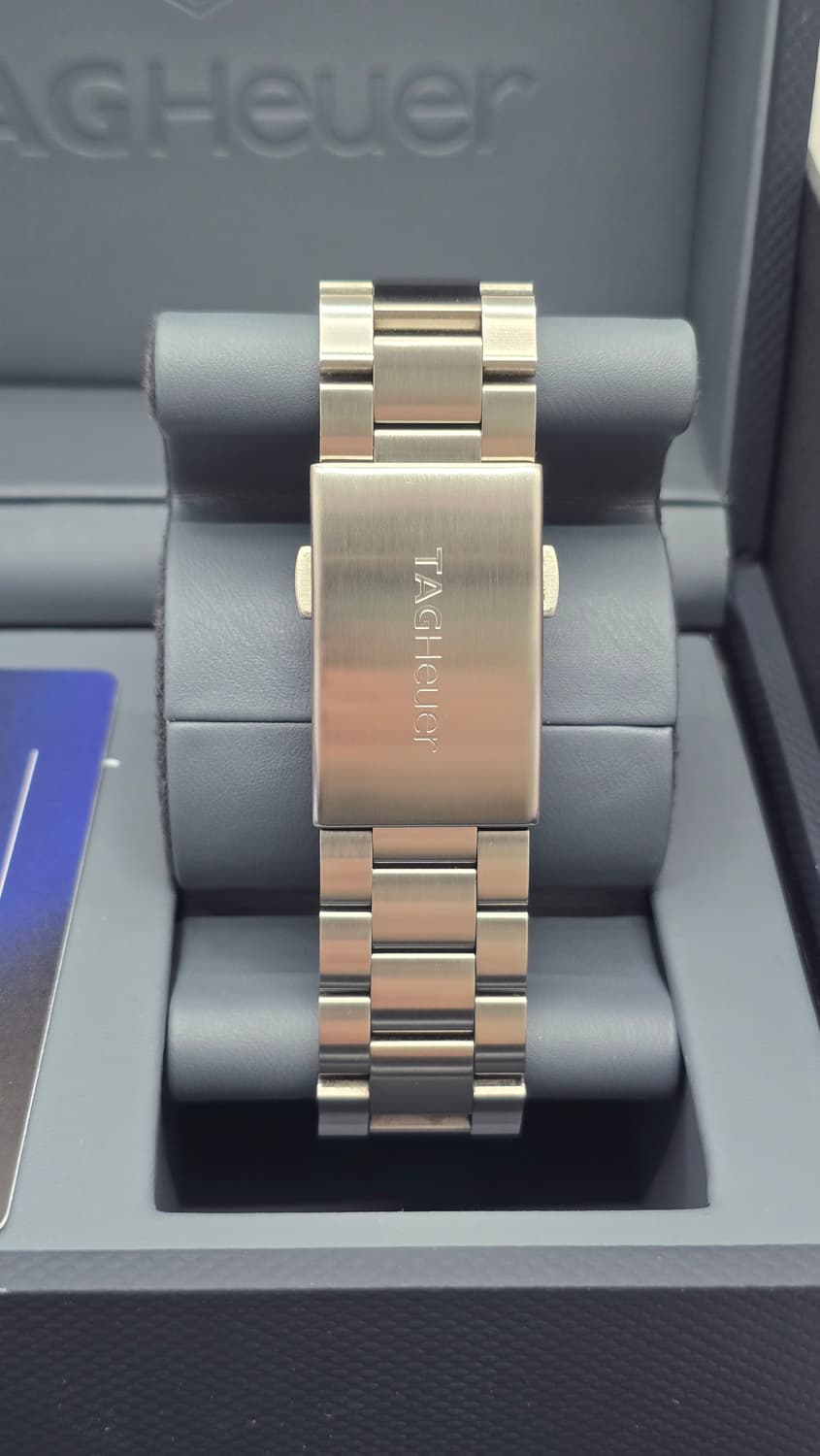 태그호이어 포뮬러1 크로노 블랙 24년 12월 쿼츠 시계 상품이미지6