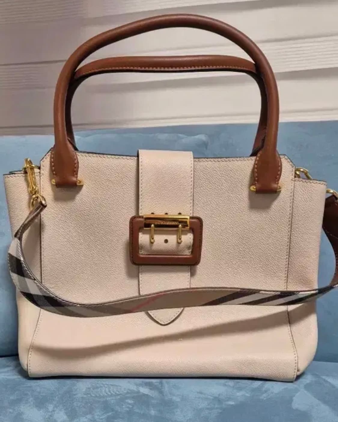 (새상품) 버버리 토트백 상품이미지1