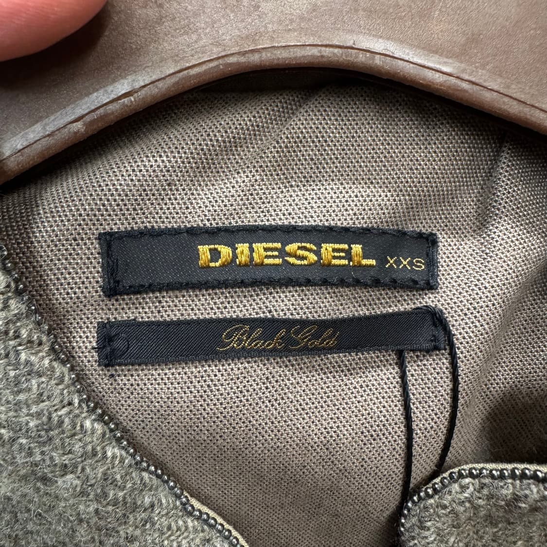 디젤 블랙 골드 울 밀리터리 숏 자켓 언밸런스 지퍼 디테일 베이지 상품이미지6