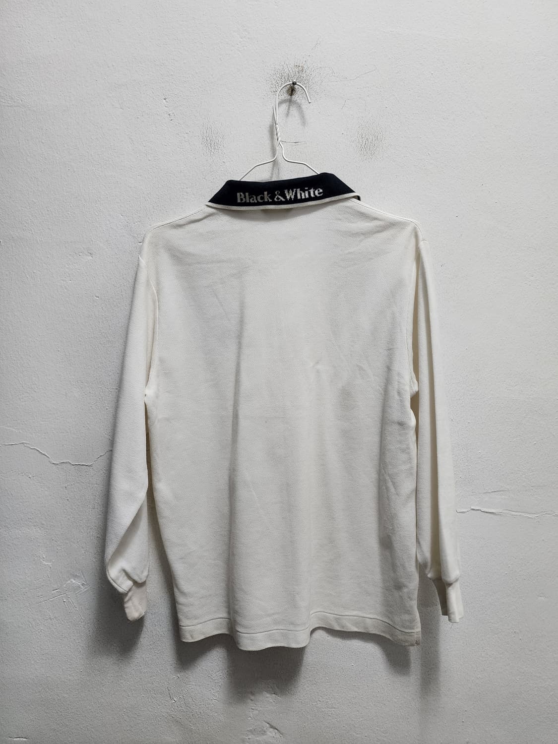 블랙엔화이트 카라티  상품이미지2