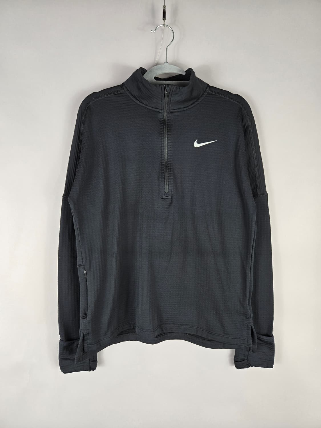 [무료배송]나이키 M 여성 드라이핏 기능성 반집업 러닝 티셔츠 블랙 상품이미지1