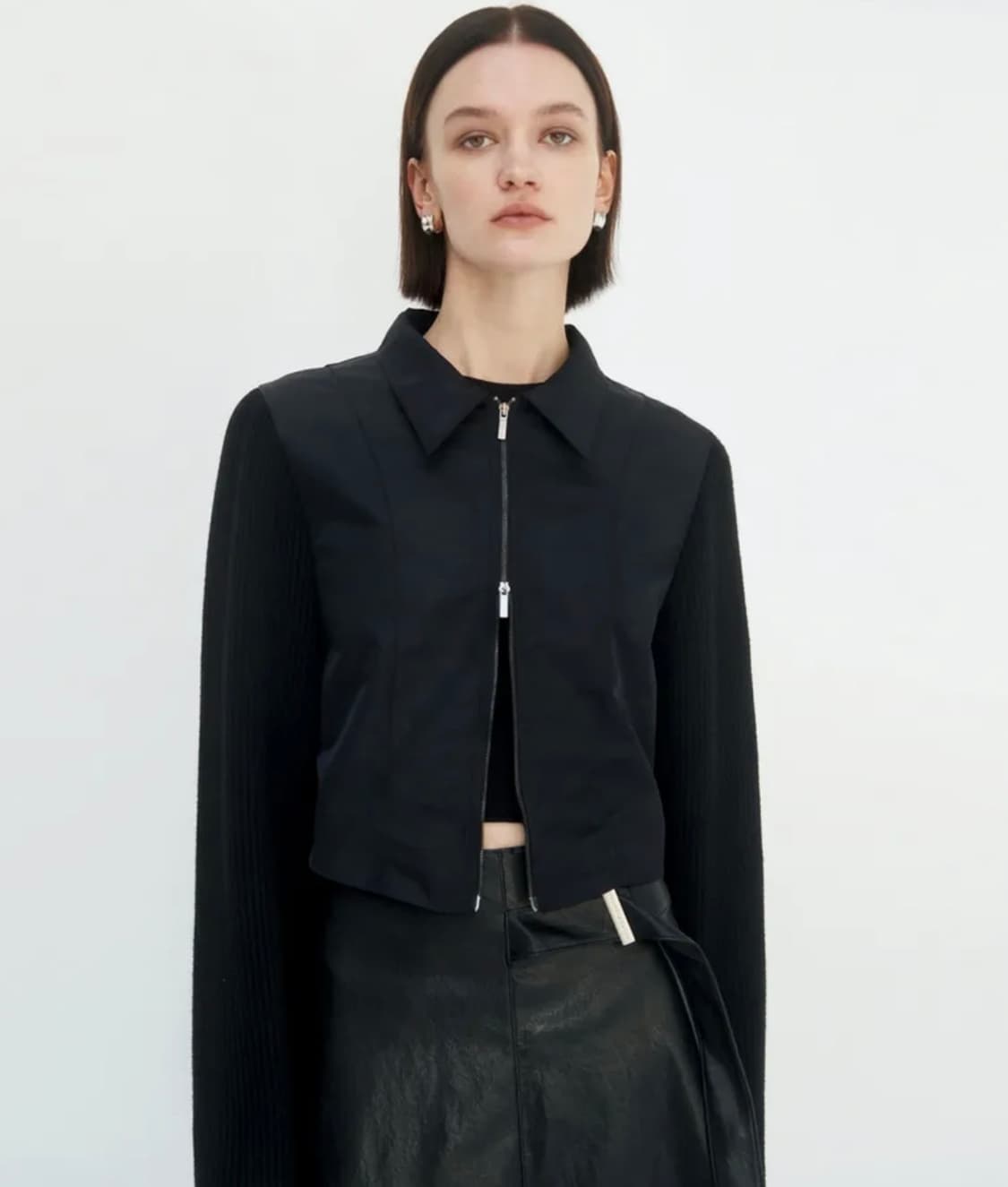 트리밍버드 Knit Sleeve Cropped Jacket 상품이미지1