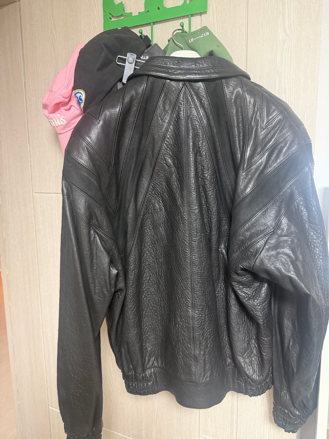 렉토 루카스레더 L사이즈 판매합니다 상품이미지2