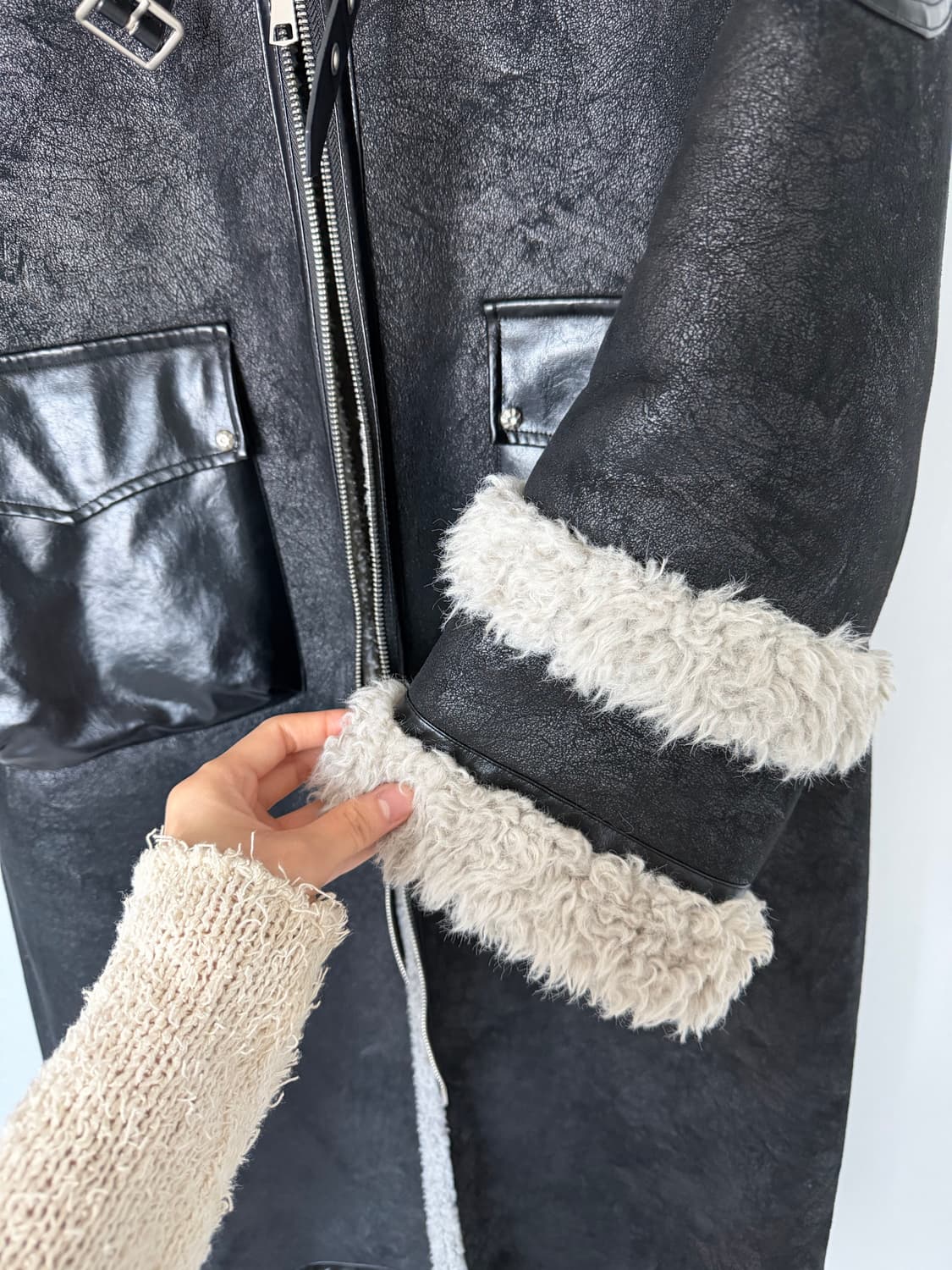 Wesame lab 위세임랩 롱 무스탕 에코레더 하이넥  상품이미지7