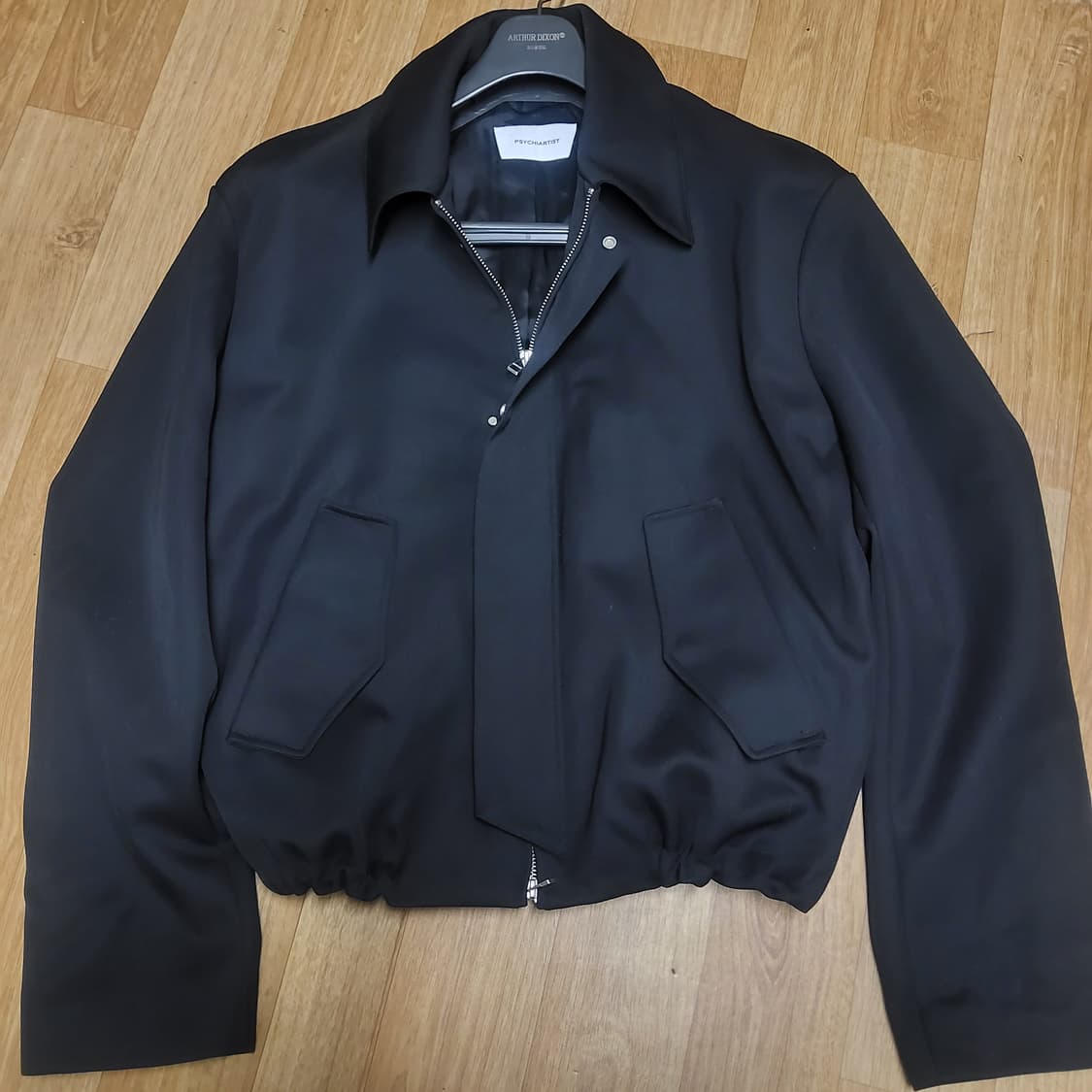 새상품 PSYCHIARTIS사이키아티스트 타이 블루종 코튼버젼 블랙 50 상품이미지5