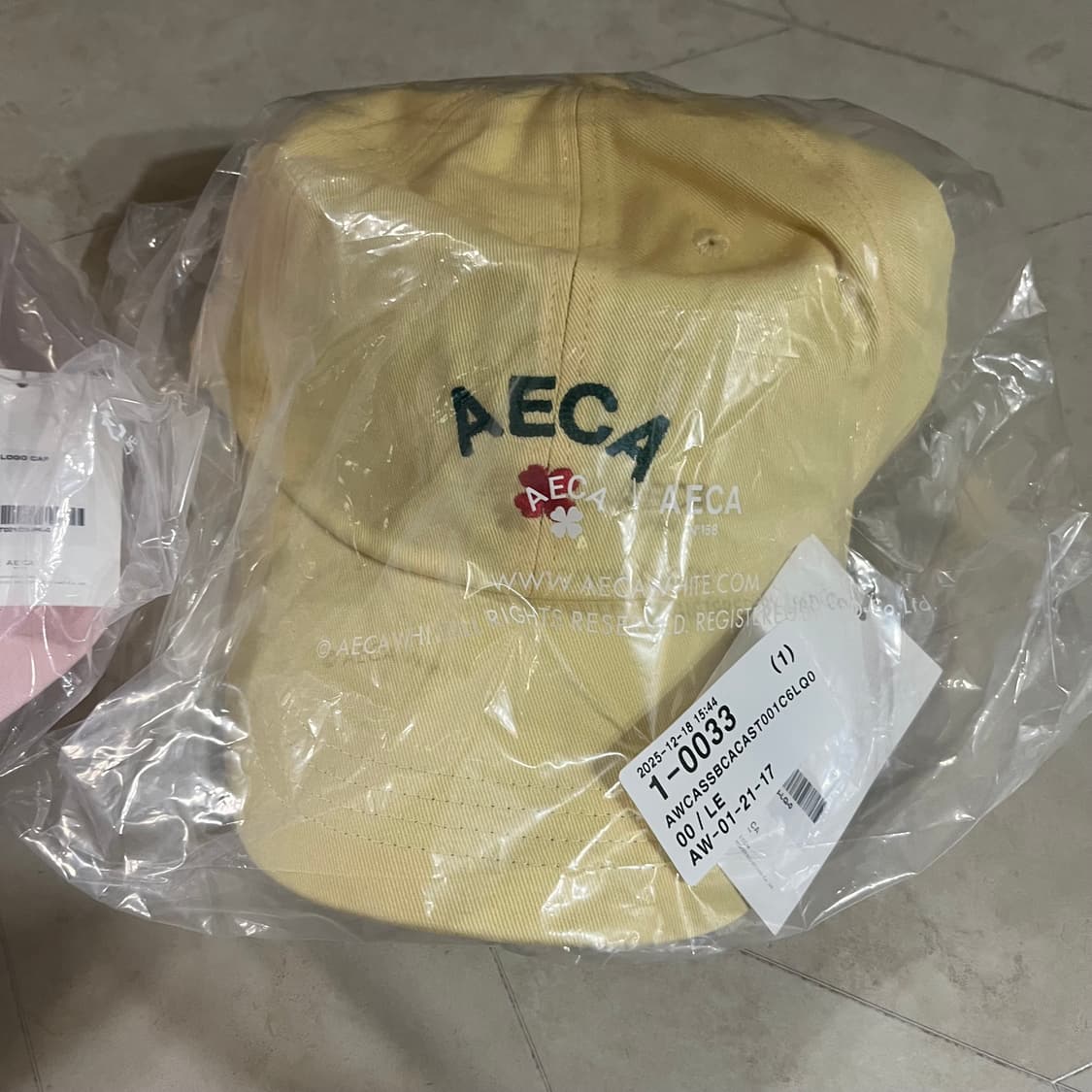 새상품)에이카화이트 자수로고 볼캡 핑크 옐로우 일괄 상품이미지3