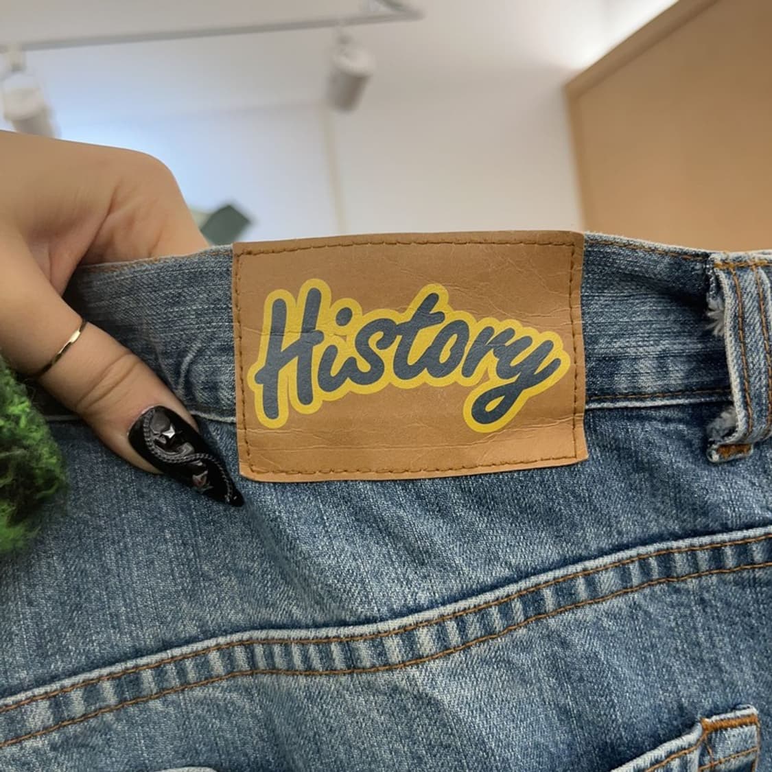 히스토리 빈티지 키치 유니크 스트릿 버니 데님팬츠 32인치 C08544 상품이미지5