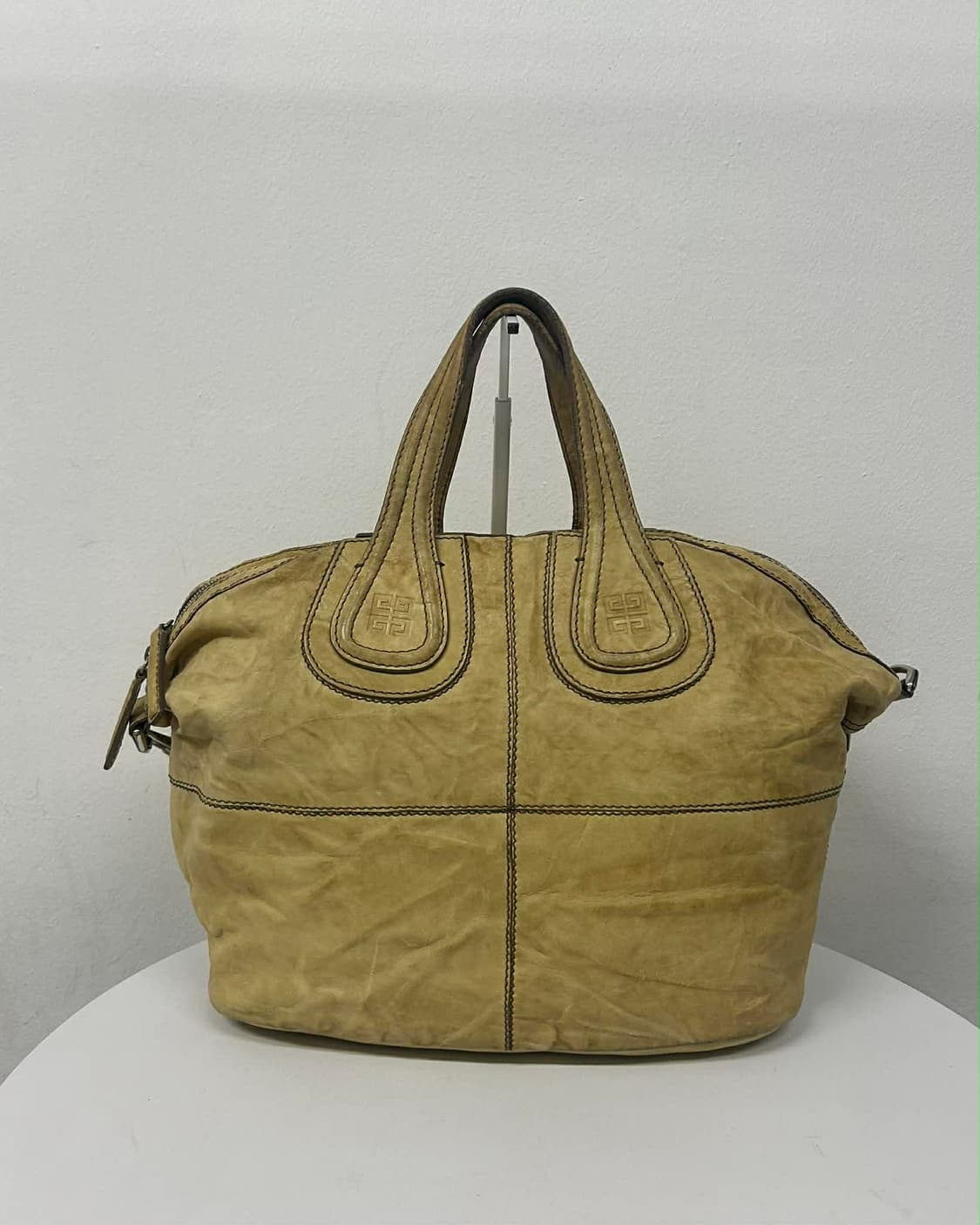 지방시 나이팅게일 디스트레스트 레더 빈티지 토트백 숄더백 상품이미지4