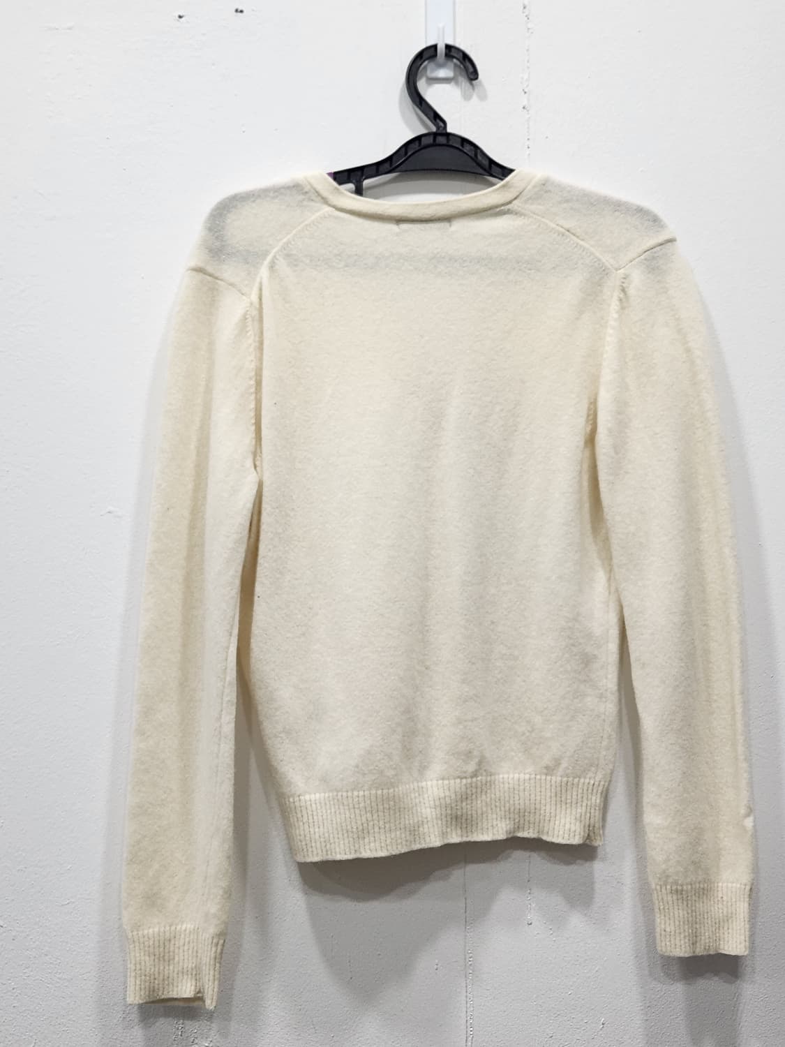 시슬리 아이보리 브이넥 가디건 상품이미지2